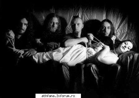 shi lacuna artishtii shi trupele noastre preferate inafara d tokio hotel