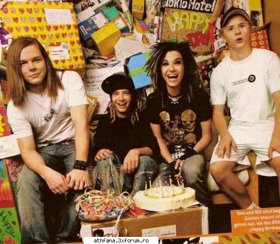 TOKIO HOTEL!!!!!!:X:X:X... - stii reclama aia cu masina cand zice ala la - Tokio Hotel