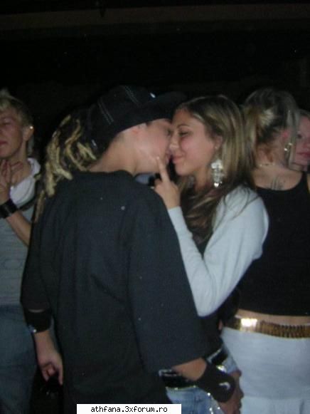 ann kathrin - deci..mi se pare ceva penibil sa se dea mare cu - TOm Kaulitz