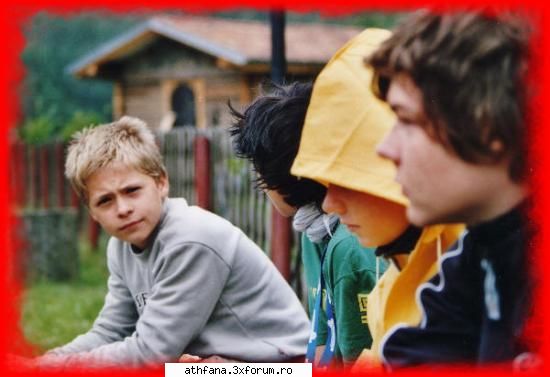 yoy nici nu trebuia sa plece....a fost un zvon unor 


aici e cel mai pics & funstuff cu gustav